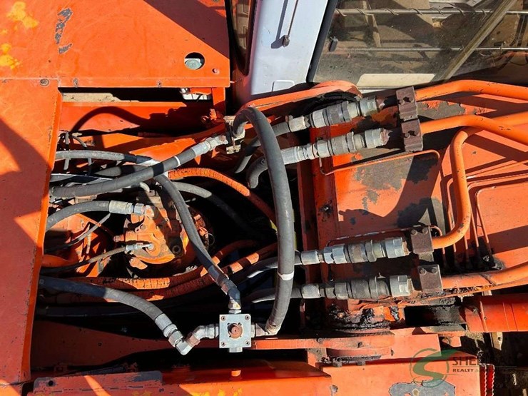 hitachi-ex300-lc-2-image-75