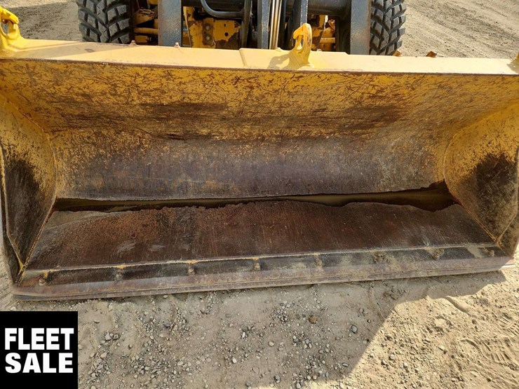 2015-deere-410k-image-28