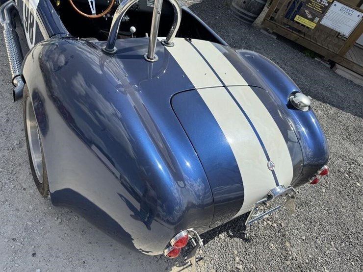 shelby-cobra,-342-engine,-5-speed-transmission.-image-12