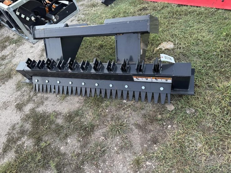 wolverine,-rpr-12-72w,-skid-steer-ripper.-(new)-image-3