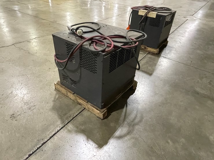 #7155-•-hawker-power-tech-high-frequency-intellicharger-forklift-battery-charger-image-8
