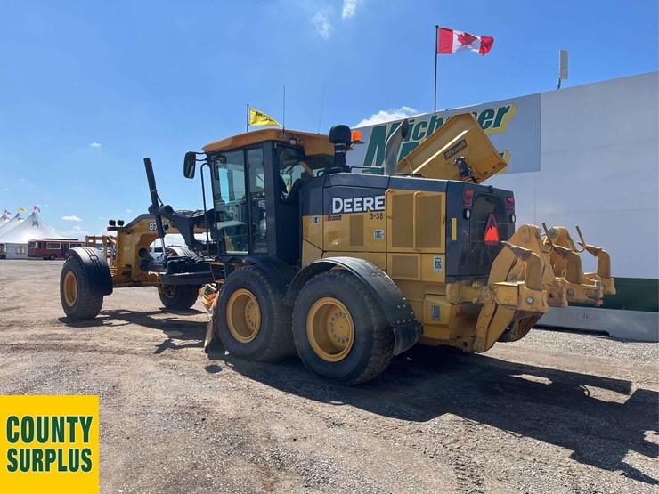 2019-deere-872gp-image-20