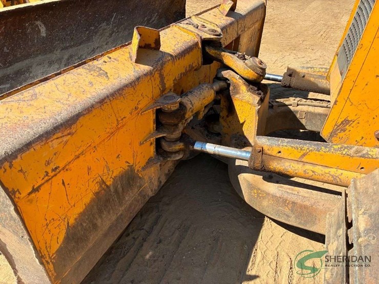 deere-550g-image-7