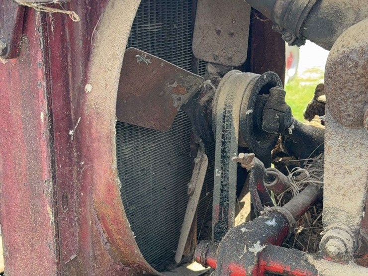 farmall-f-20-image-38
