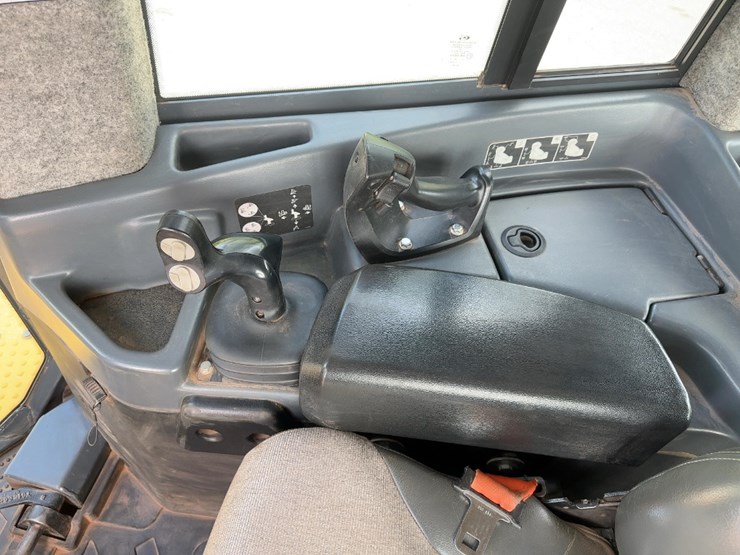 2019-deere-950k-image-63