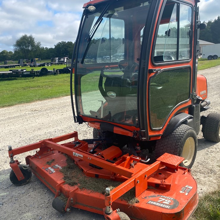 KUBOTA F3990