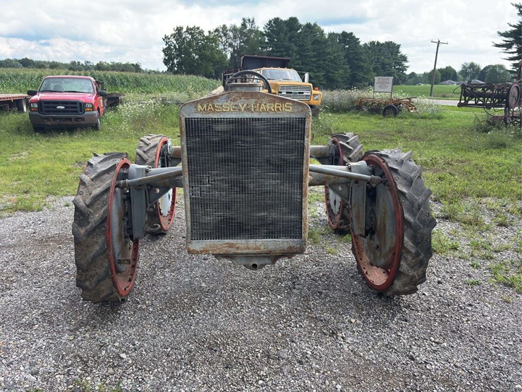 massey-ferguson-4-image-8