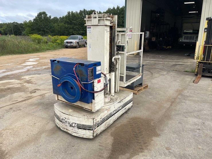 #434-•-lift-"o"-lot-rotational-lift-(shawano,-wi)-image-1