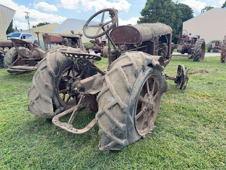 mccormick-deering-10-20-image-6