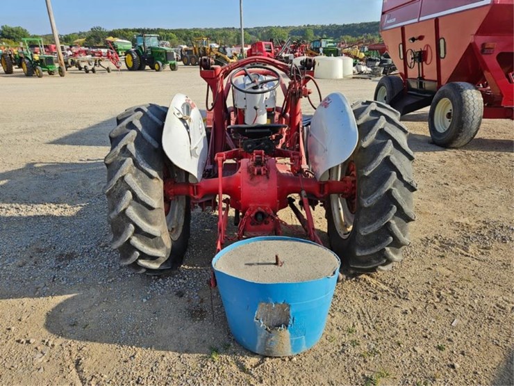 ford-800-image-4