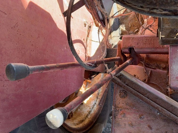 farmall-806-image-53