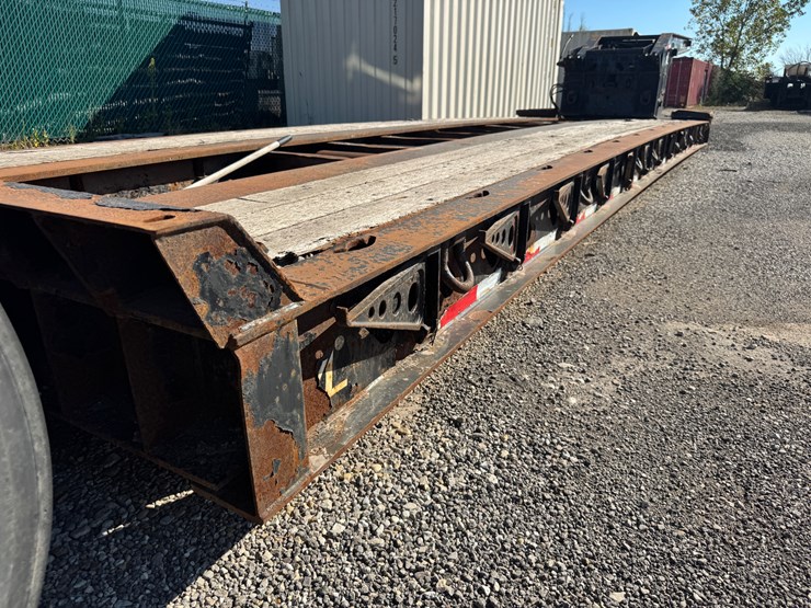 #3002-•-2015-xl-110-hdg-tri-axle-lowboy-trailer-(has-wi-title)-(waukesha,-wi)-image-19