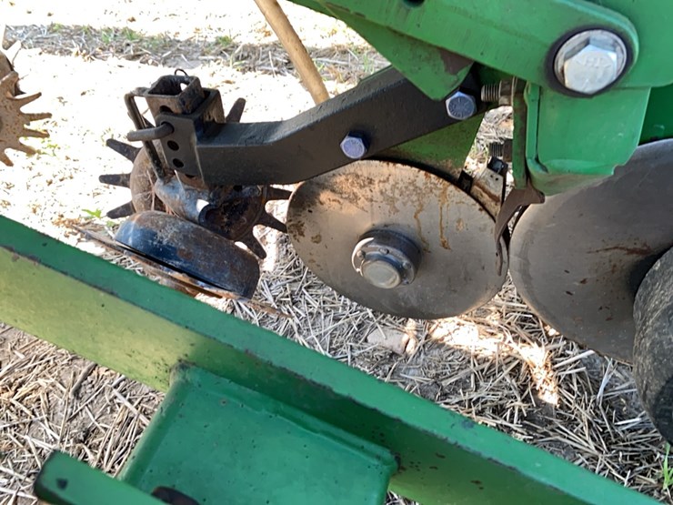 john-deere-1760-image-24