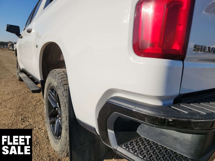 2020-chevrolet-silverado-1500-image-31