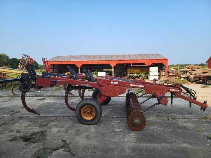 m&w-1125-image-2