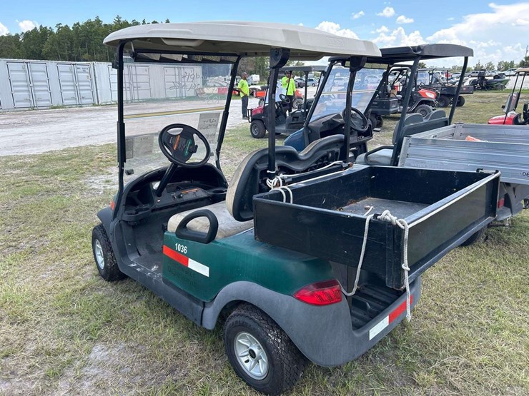 2014-club-car-electric-utility-cart-image-4