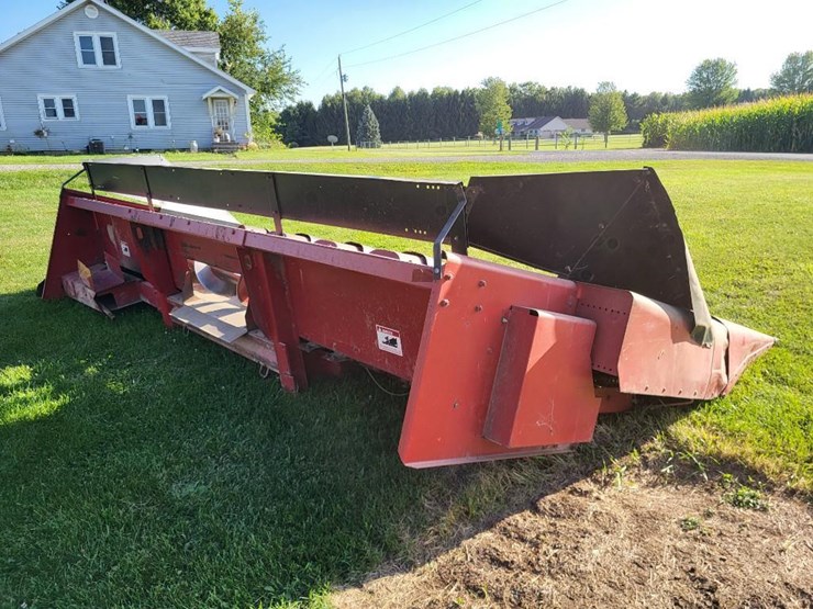 case-ih-1063-image-3
