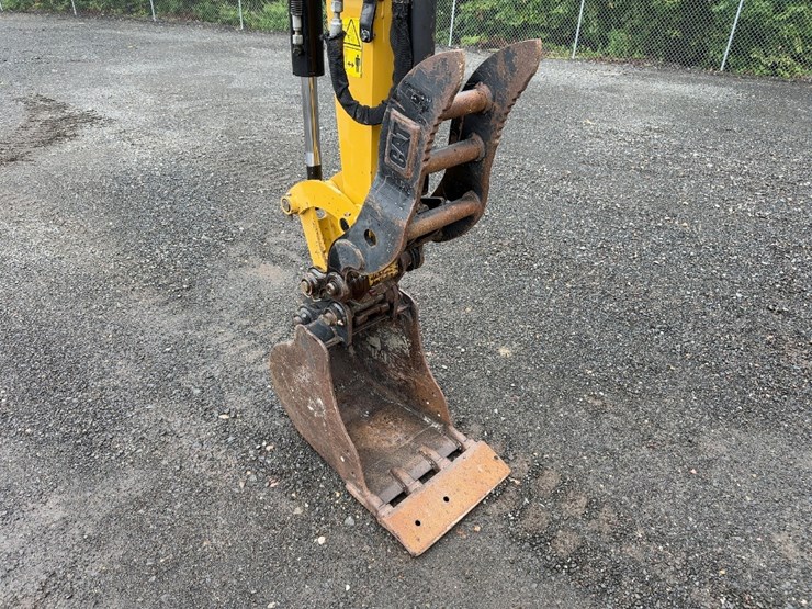 2016-caterpillar-304e2-cr-image-12