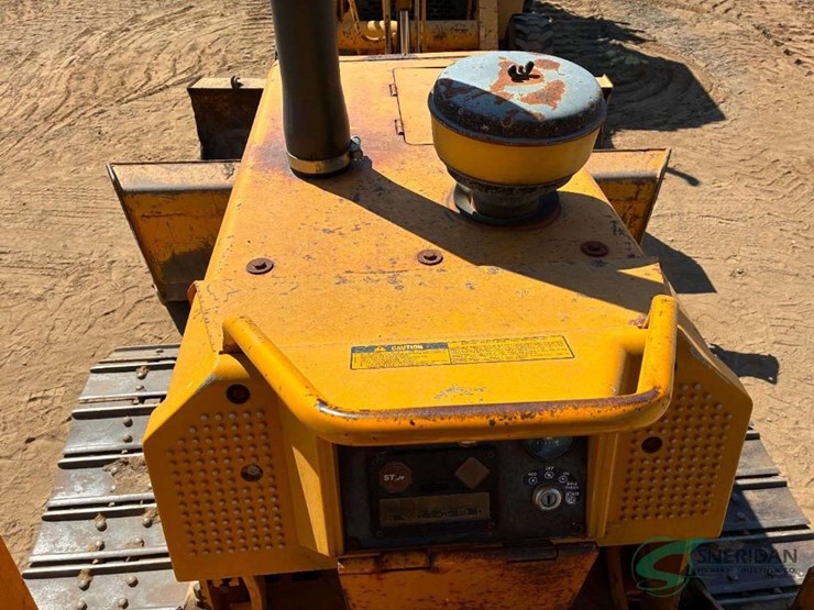 deere-550g-image-29