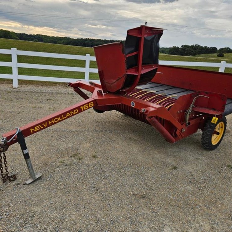 NEW HOLLAND 166