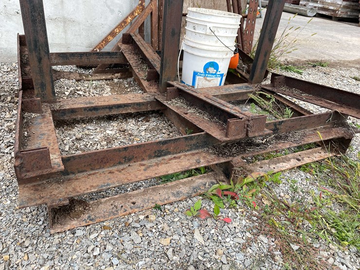 #1333-•-scaffolding-and-concrete-form-rack-image-3