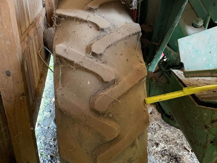 john-deere-4020-image-39