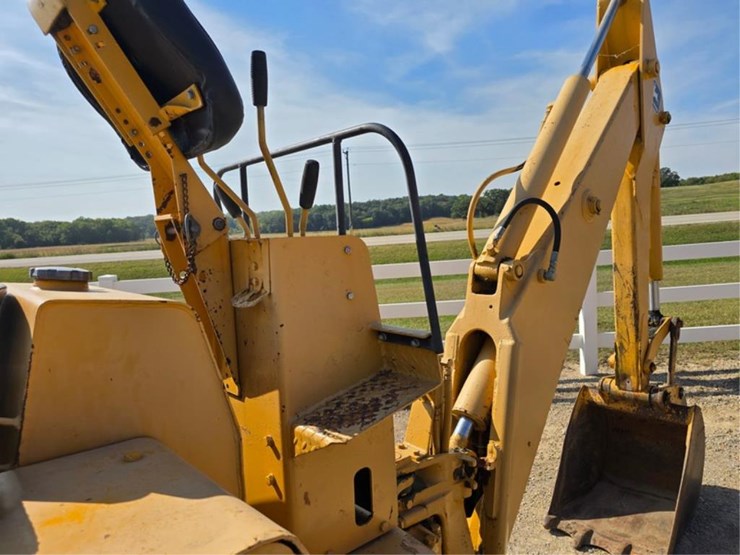 1974-john-deere-450-image-14