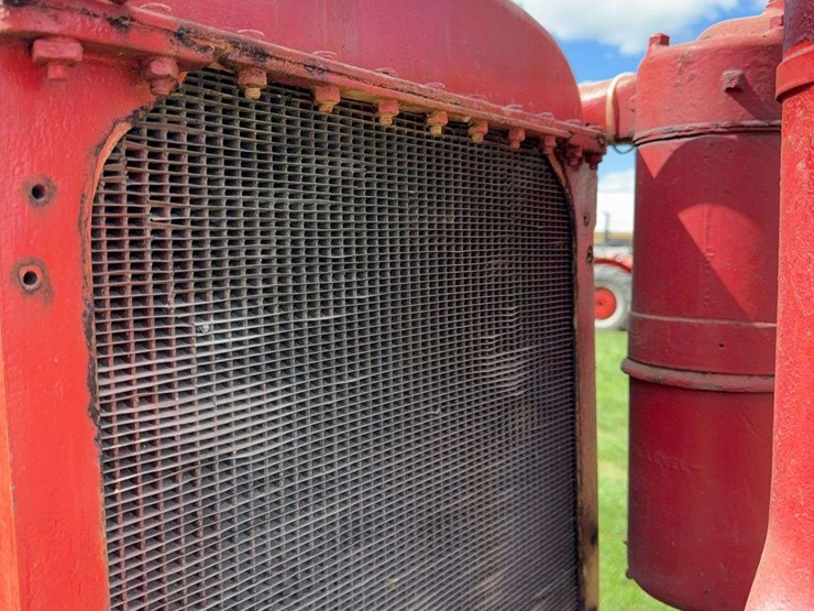 farmall-f-20-image-79