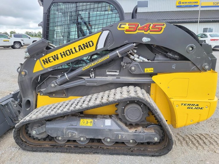 2024-new-holland-c345-image-15