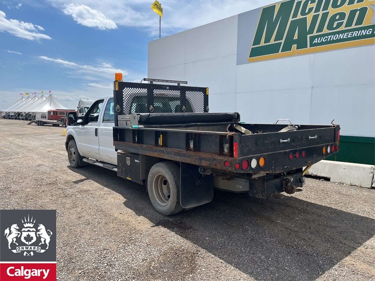 2016-ford-f350-image-3