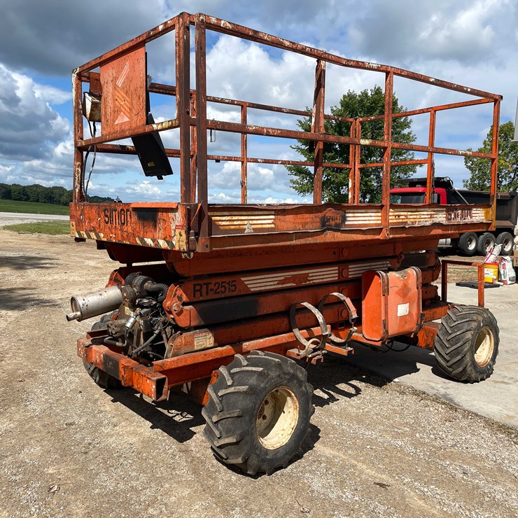 #1126 • Simon RT-2515 Scissor Lift