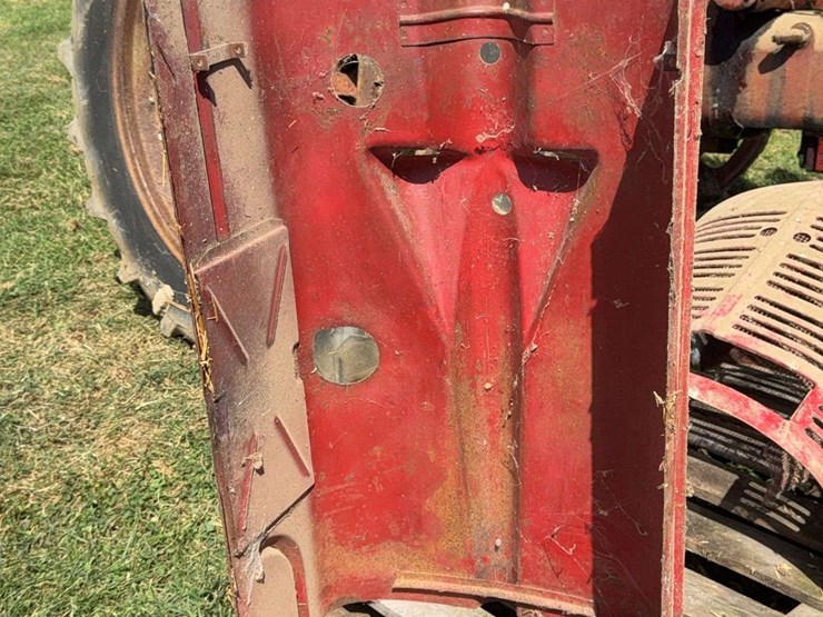 farmall-h-image-58