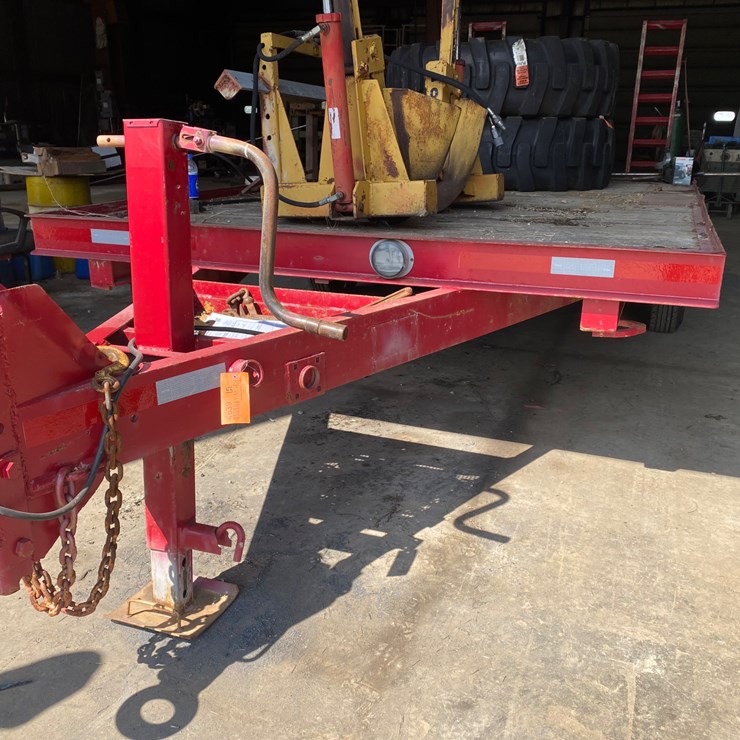 #3018 • 1976 Miller 22' Deckover Trailer (Ripon, WI) (Has WI Title)