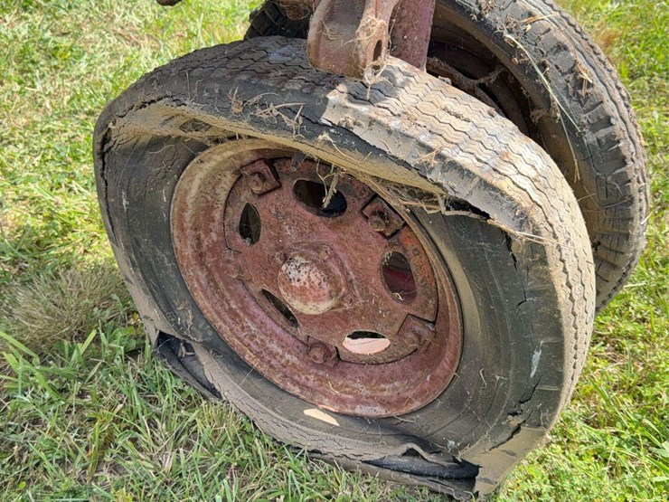 farmall-f-20-image-10