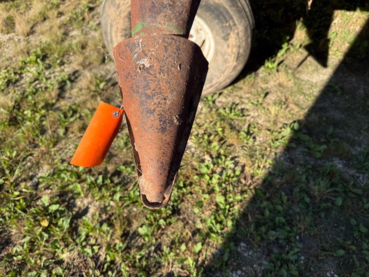 john-deere-216-image-8
