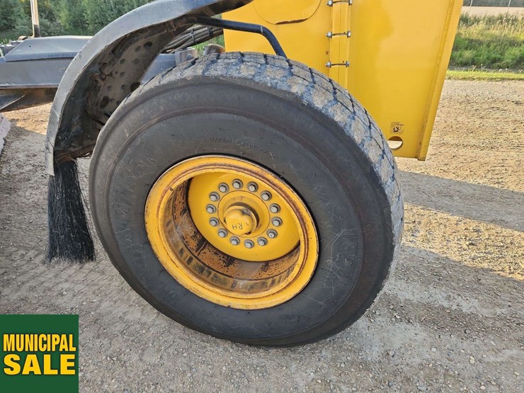 john-deere-770-image-13