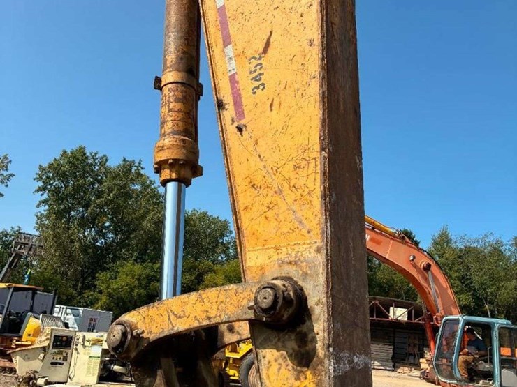 caterpillar-345b-image-3