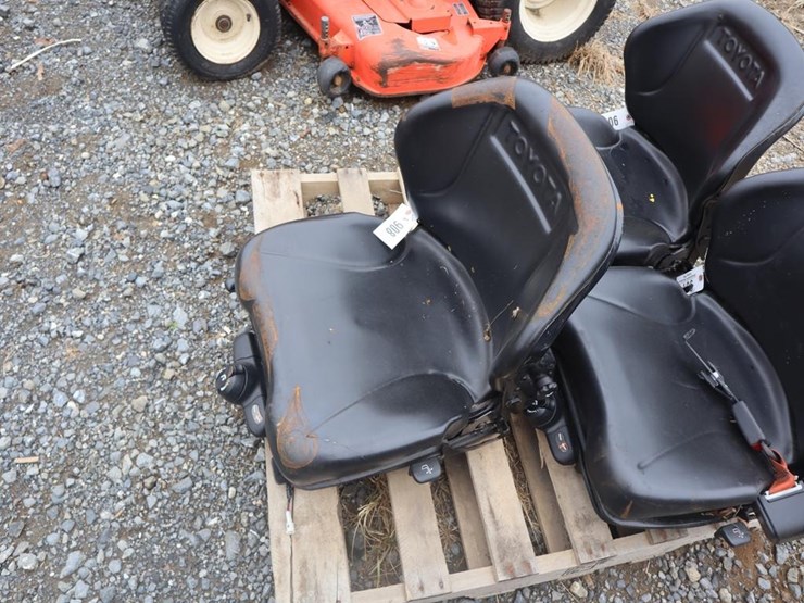tractor-seat-image-3