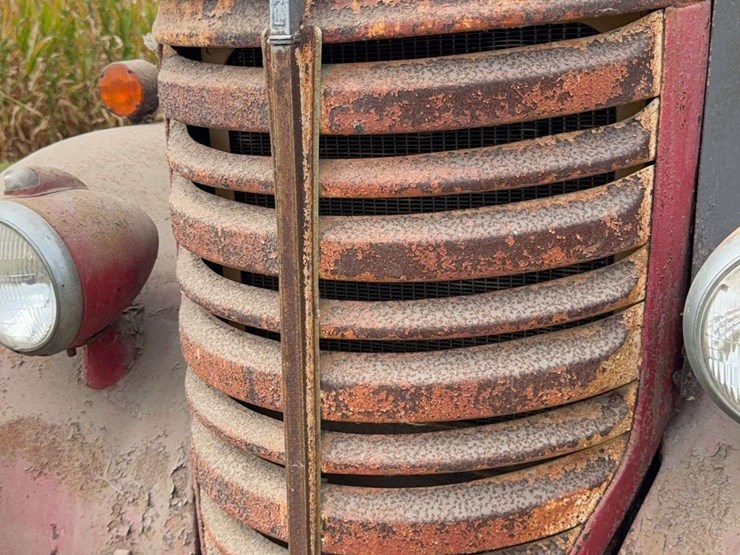 federal-grain-truck-image-50