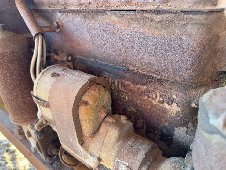 farmall-f-12-image-39