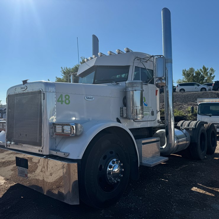 1999 PETERBILT 378