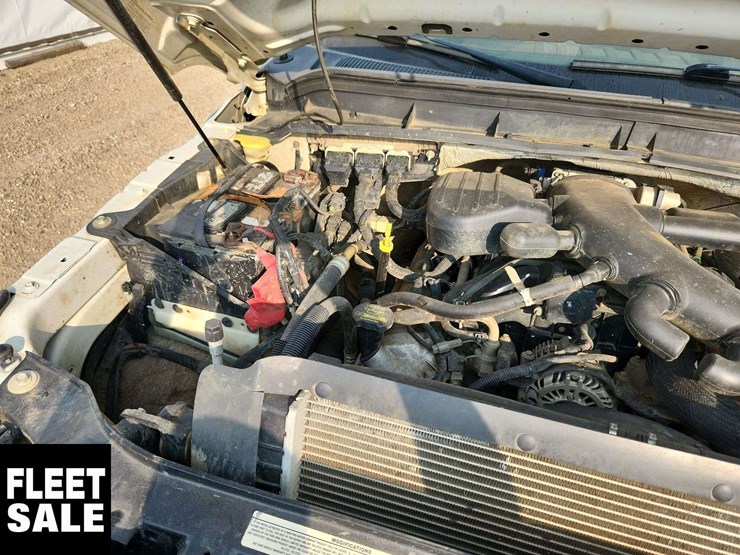 2013-ford-f550-image-18