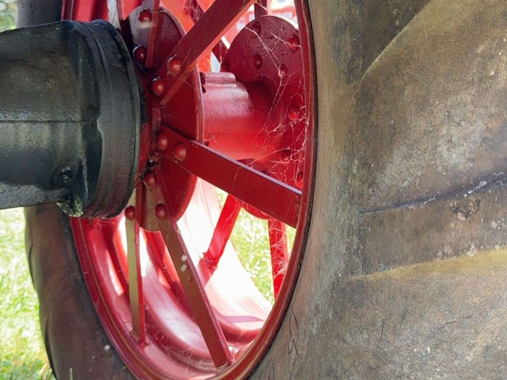mccormick-deering-w-30-image-27
