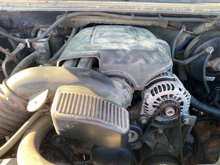 2010-chevy-silverado-image-26