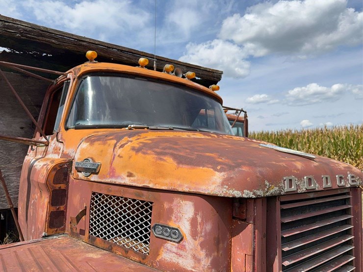 dodge-800-image-38