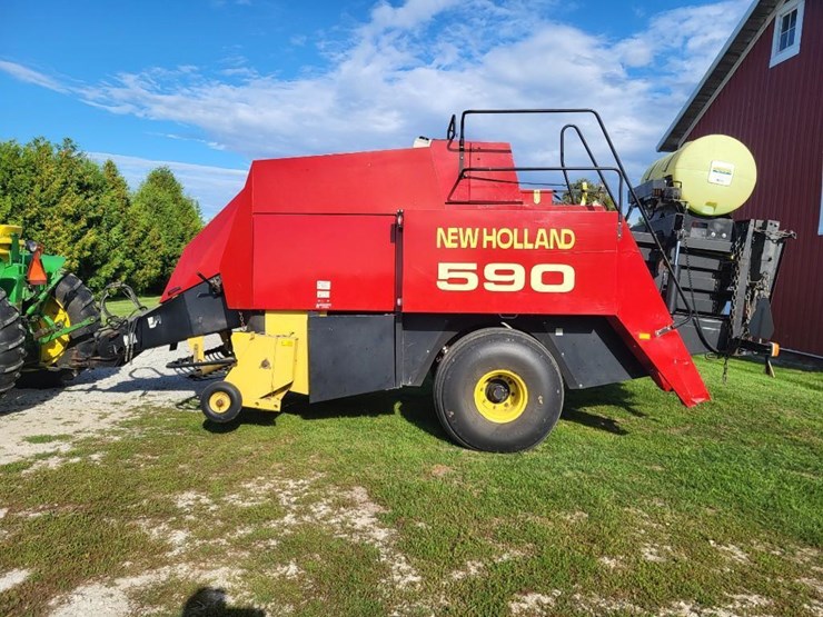 1997-new-holland-590-image-2