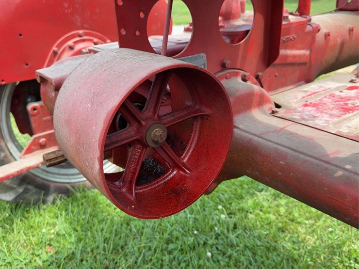farmall-b-image-37