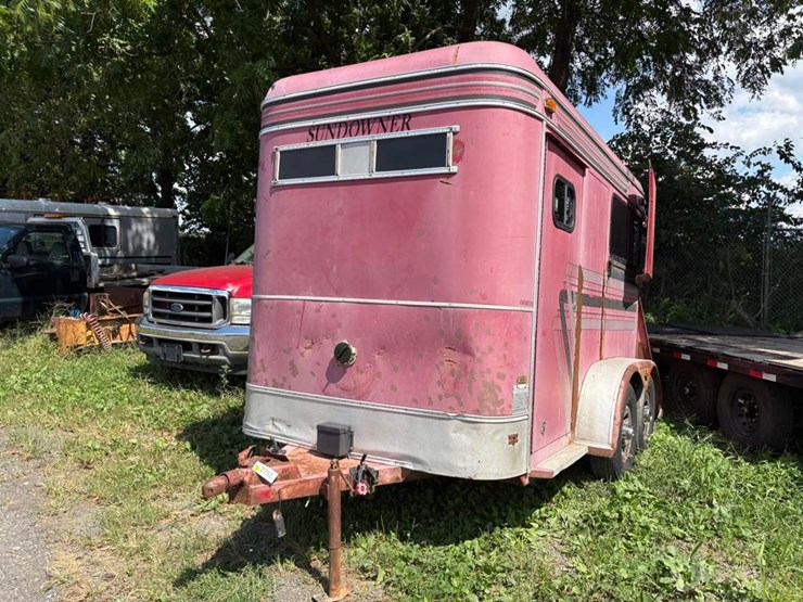 1992-sundowner-2-horse-horse-trailer-w/-no-title-image-3