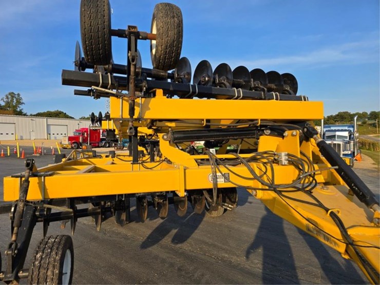 landoll-2320-image-11
