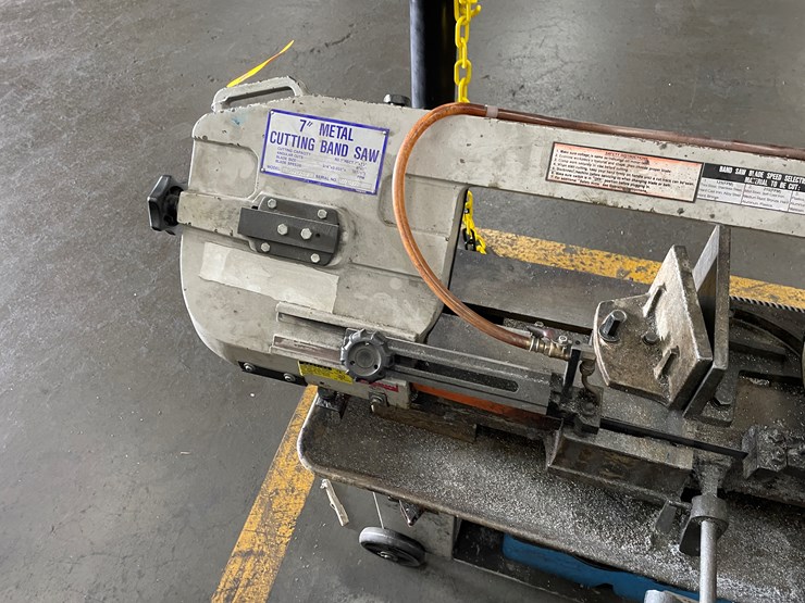 #8050-•-vectrax-7"-metal-cutting-band-saw-image-2